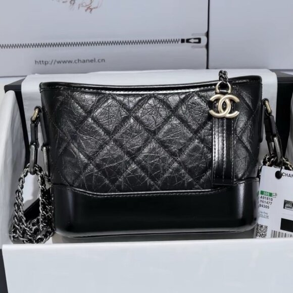 CHANEL Gabrielle 19A Quilted Leather Chain Shoulder Strap Black - Picture 1 of 6